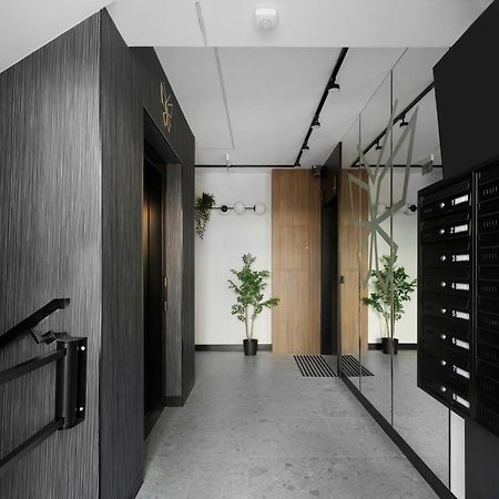 4 Stars, New Luxury Butterfly & Bike Apartments, Gdynia Orlowo, 15 Wyposazonych Mieszkan, Z Sypialnia, Winda I Platnym Parkingiem, Wysoki Standard Summerwinter, Blisko Molo Orlowo, Drog Rowerowych, Stadniny I Golf Park Exterior photo