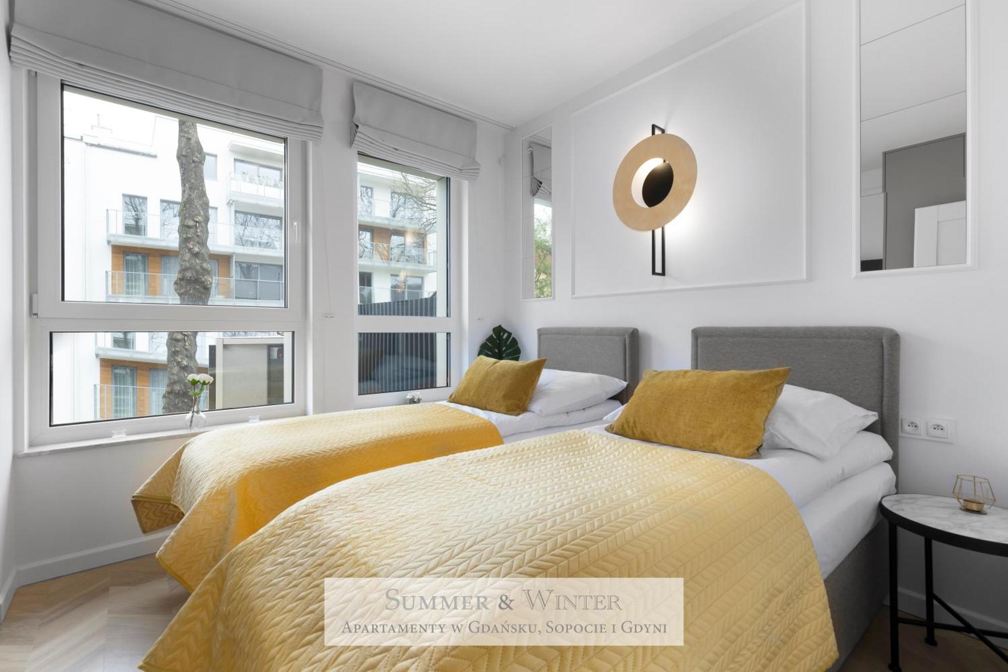 4 Stars, New Luxury Butterfly & Bike Apartments, Gdynia Orlowo, 15 Wyposazonych Mieszkan, Z Sypialnia, Winda I Platnym Parkingiem, Wysoki Standard Summerwinter, Blisko Molo Orlowo, Drog Rowerowych, Stadniny I Golf Park Exterior photo
