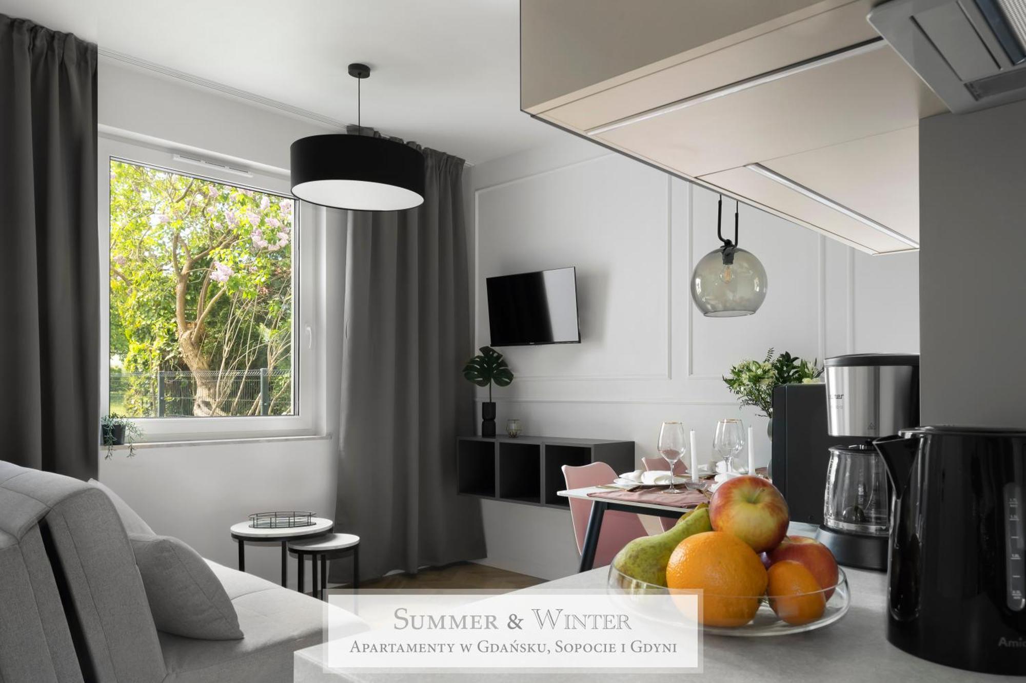 4 Stars, New Luxury Butterfly & Bike Apartments, Gdynia Orlowo, 15 Wyposazonych Mieszkan, Z Sypialnia, Winda I Platnym Parkingiem, Wysoki Standard Summerwinter, Blisko Molo Orlowo, Drog Rowerowych, Stadniny I Golf Park Exterior photo