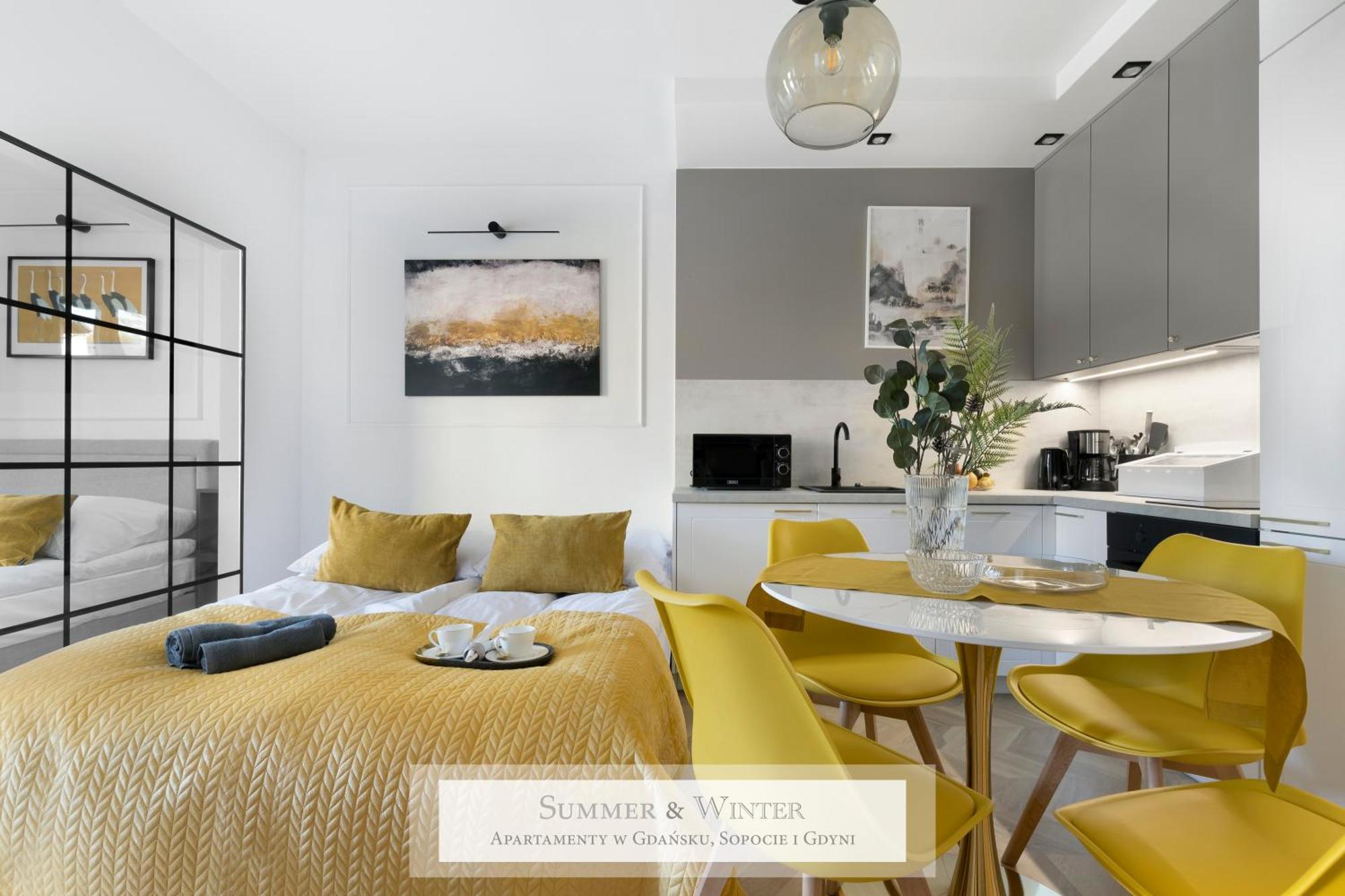 4 Stars, New Luxury Butterfly & Bike Apartments, Gdynia Orlowo, 15 Wyposazonych Mieszkan, Z Sypialnia, Winda I Platnym Parkingiem, Wysoki Standard Summerwinter, Blisko Molo Orlowo, Drog Rowerowych, Stadniny I Golf Park Exterior photo